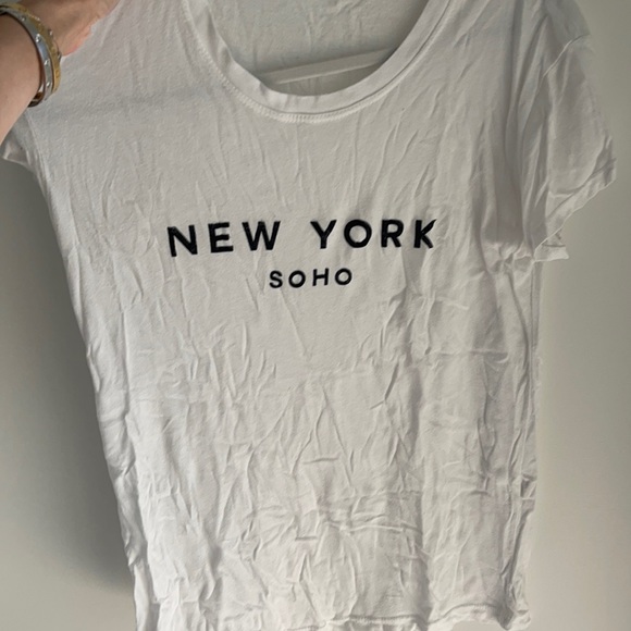 Brandy Melville T-shirt New York Soho